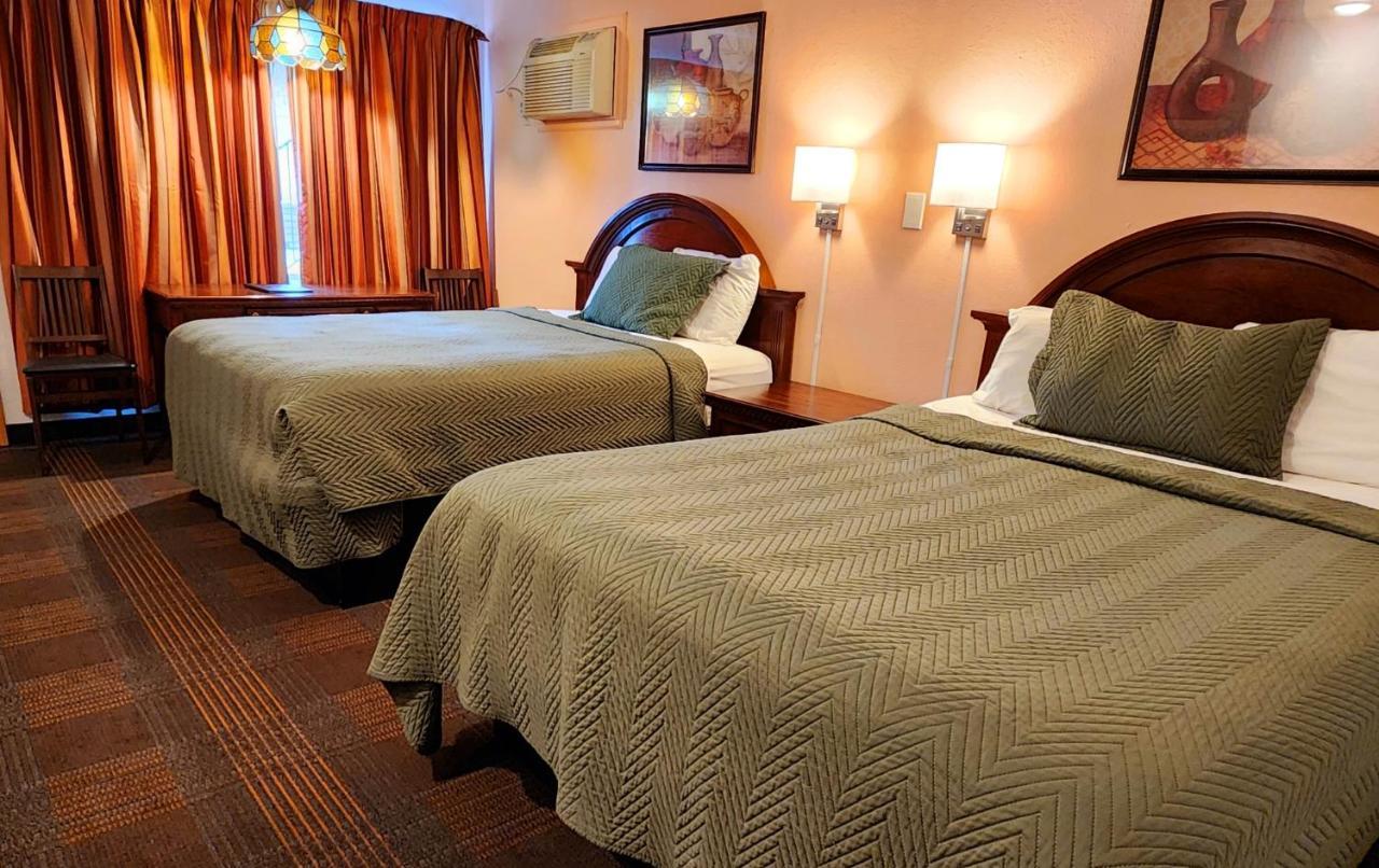 Silver Saddle Motel Manitou Springs Bagian luar foto