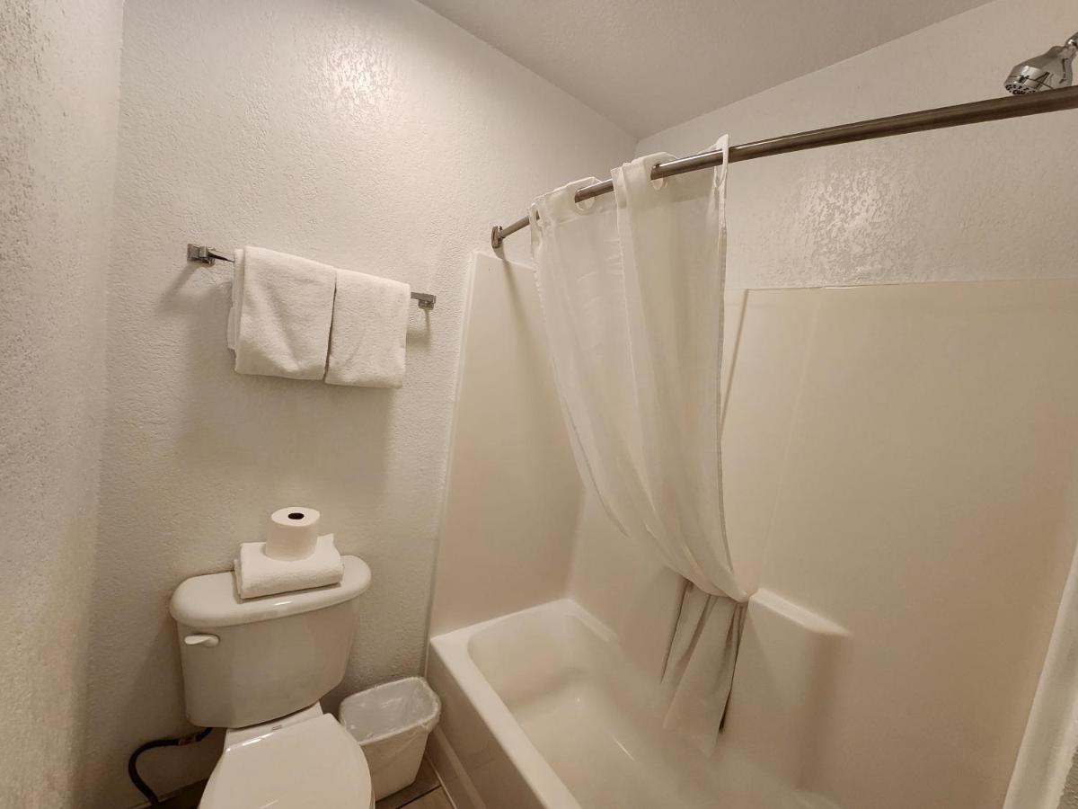 Silver Saddle Motel Manitou Springs Bagian luar foto