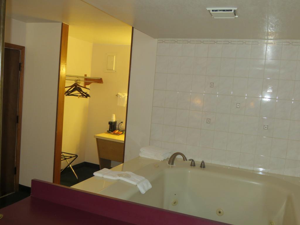 Silver Saddle Motel Manitou Springs Bagian luar foto