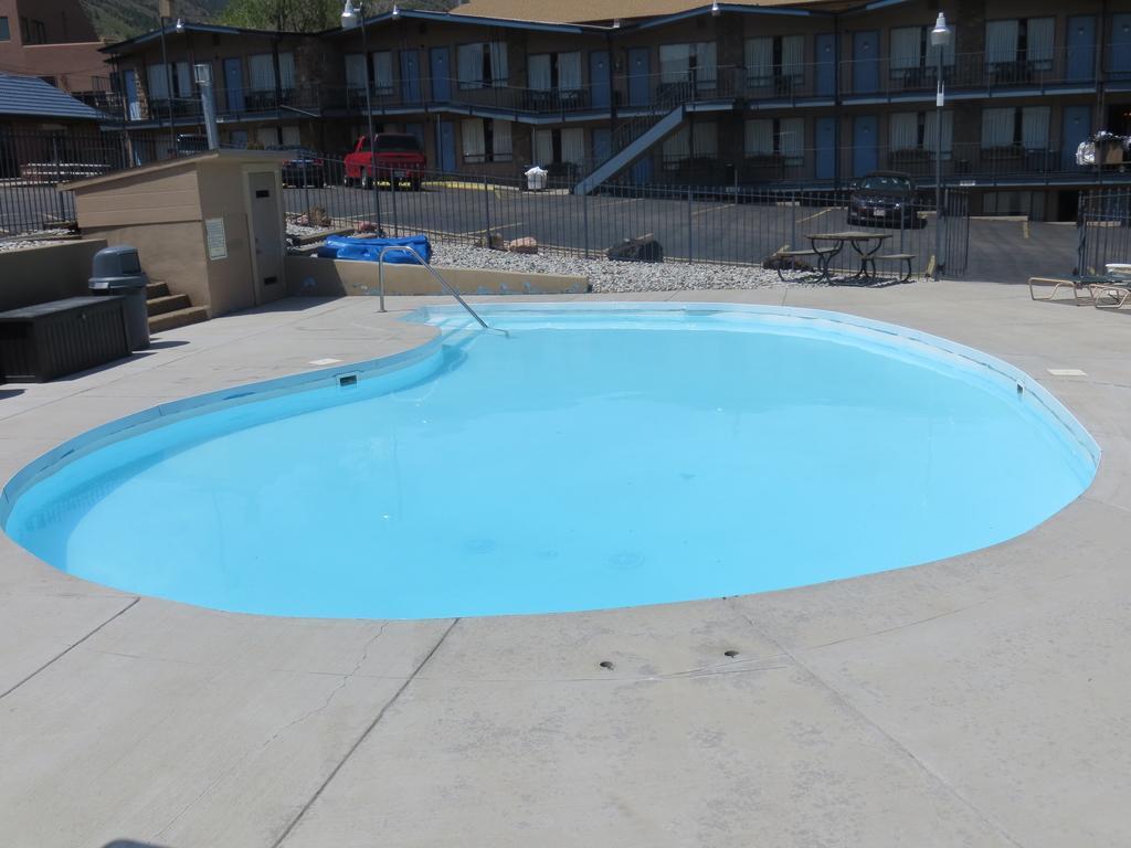 Silver Saddle Motel Manitou Springs Bagian luar foto